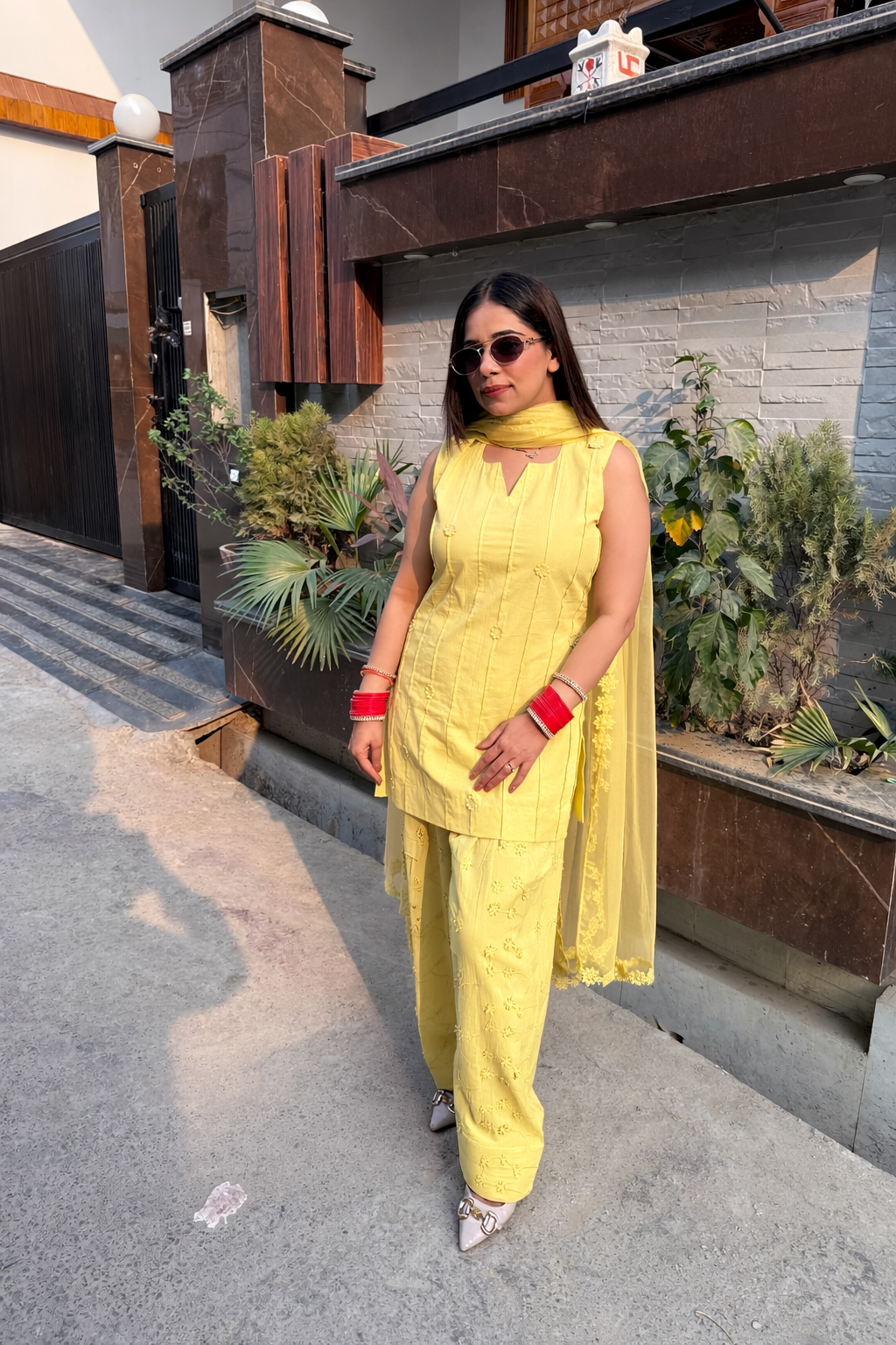 Floral Daisy cotton kurta suit
