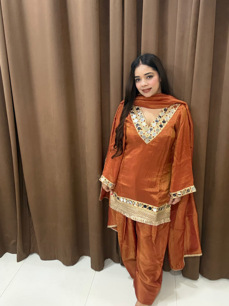 Zora Farshi salwar suit