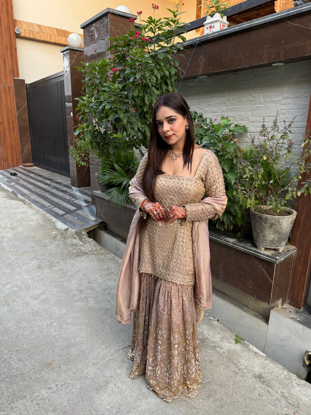 Nazaqat garara suit