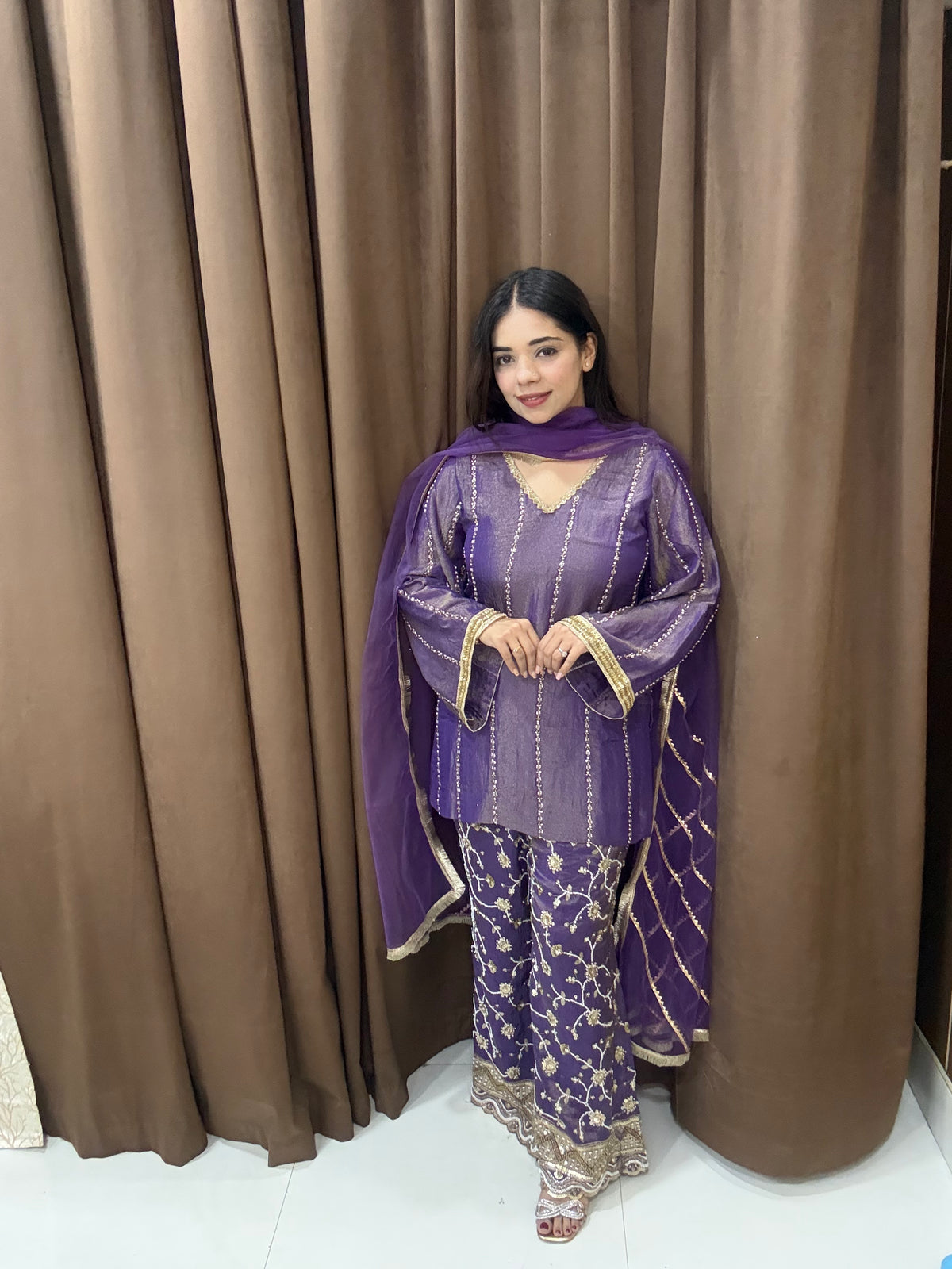 Veloura silk tissue suit