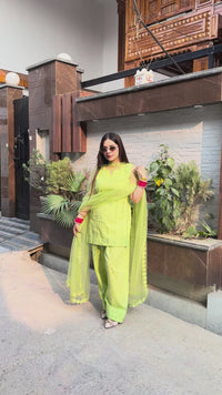 Floral Daisy cotton kurta suit